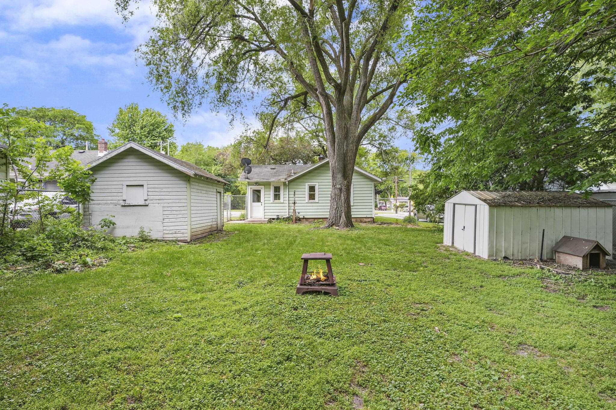 4320 Buckeye Road Madison, WI 53716 - Photo 29 of 36