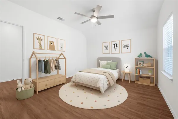 $2,350 | 207 Still Gln Drive, Terrell, TX 75160