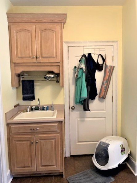 109 Buttercup Trail Anderson, SC 29621 - Photo 30 of 45 Laundry with door to guest bathroom