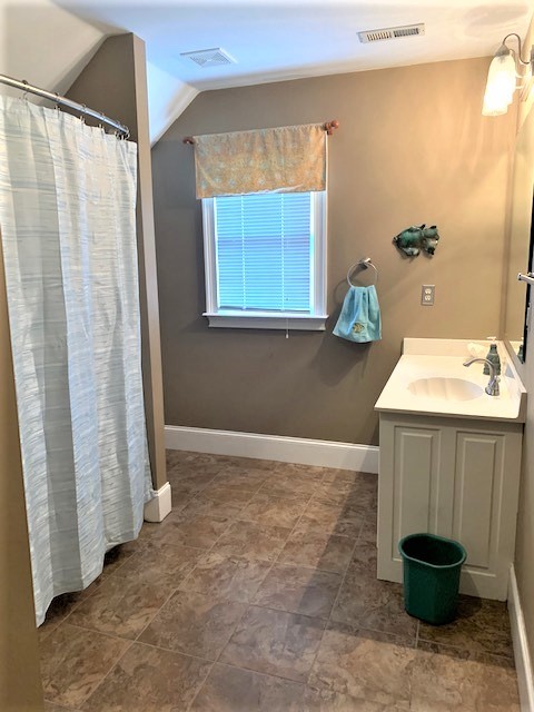 109 Buttercup Trail Anderson, SC 29621 - Photo 36 of 45 Guest bathroom upstaris