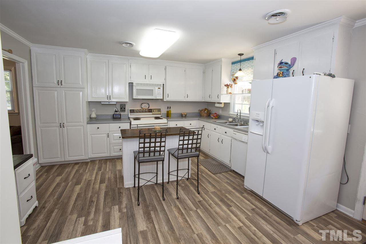 811 Lynn Road Durham, NC 27703 - Photo 8 of 18 Gallery Image 8