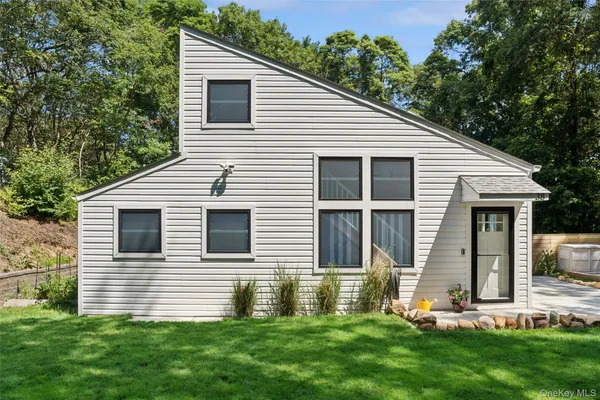 $499,990 | 356 Oakleigh Avenue, Unit 38, Baiting Hollow, NY 11933