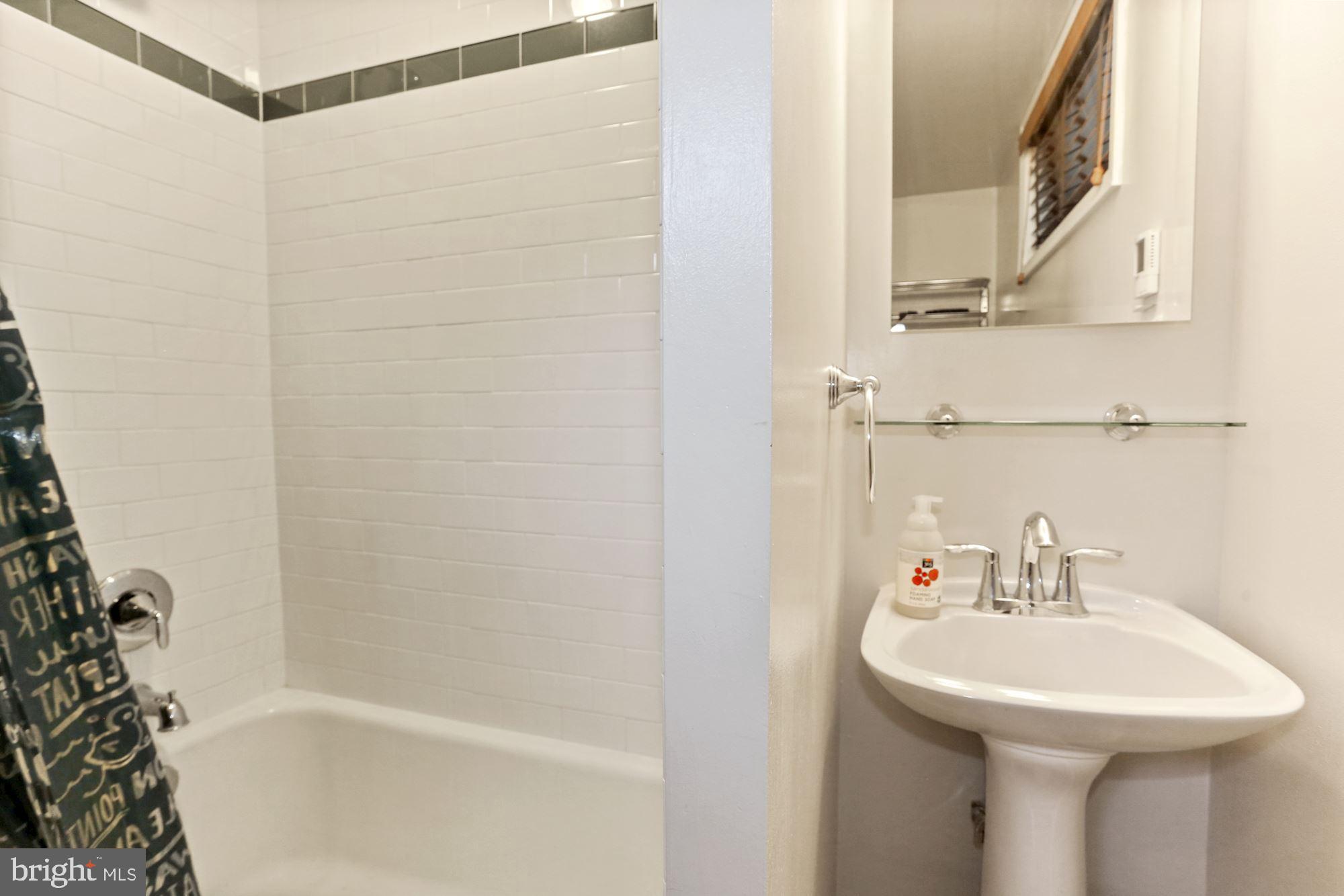 3307 Cameron Mills Road Alexandria, VA 22302 - Photo 35 of 42 Gallery Image 35