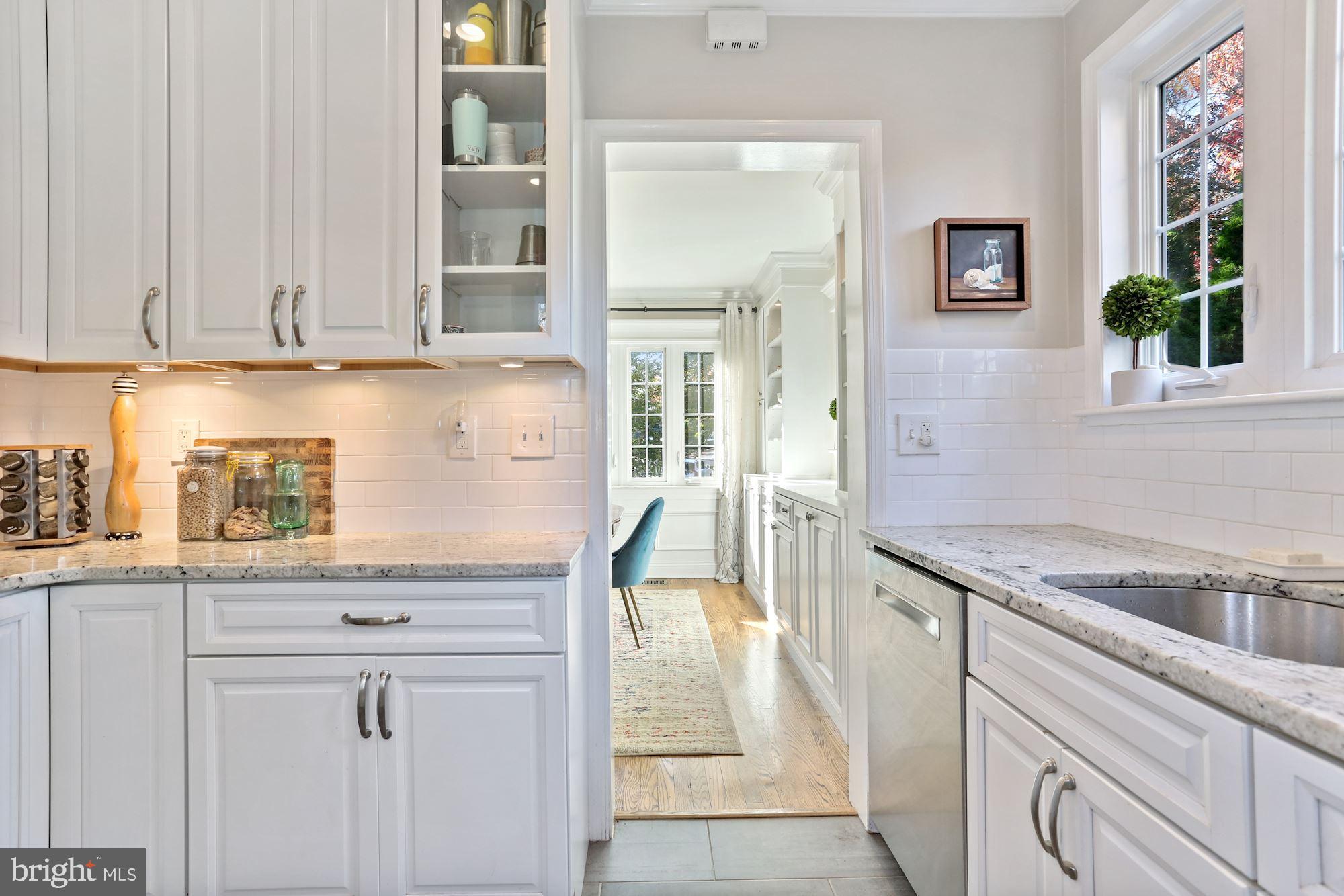 3307 Cameron Mills Road Alexandria, VA 22302 - Photo 10 of 42 Gallery Image 10
