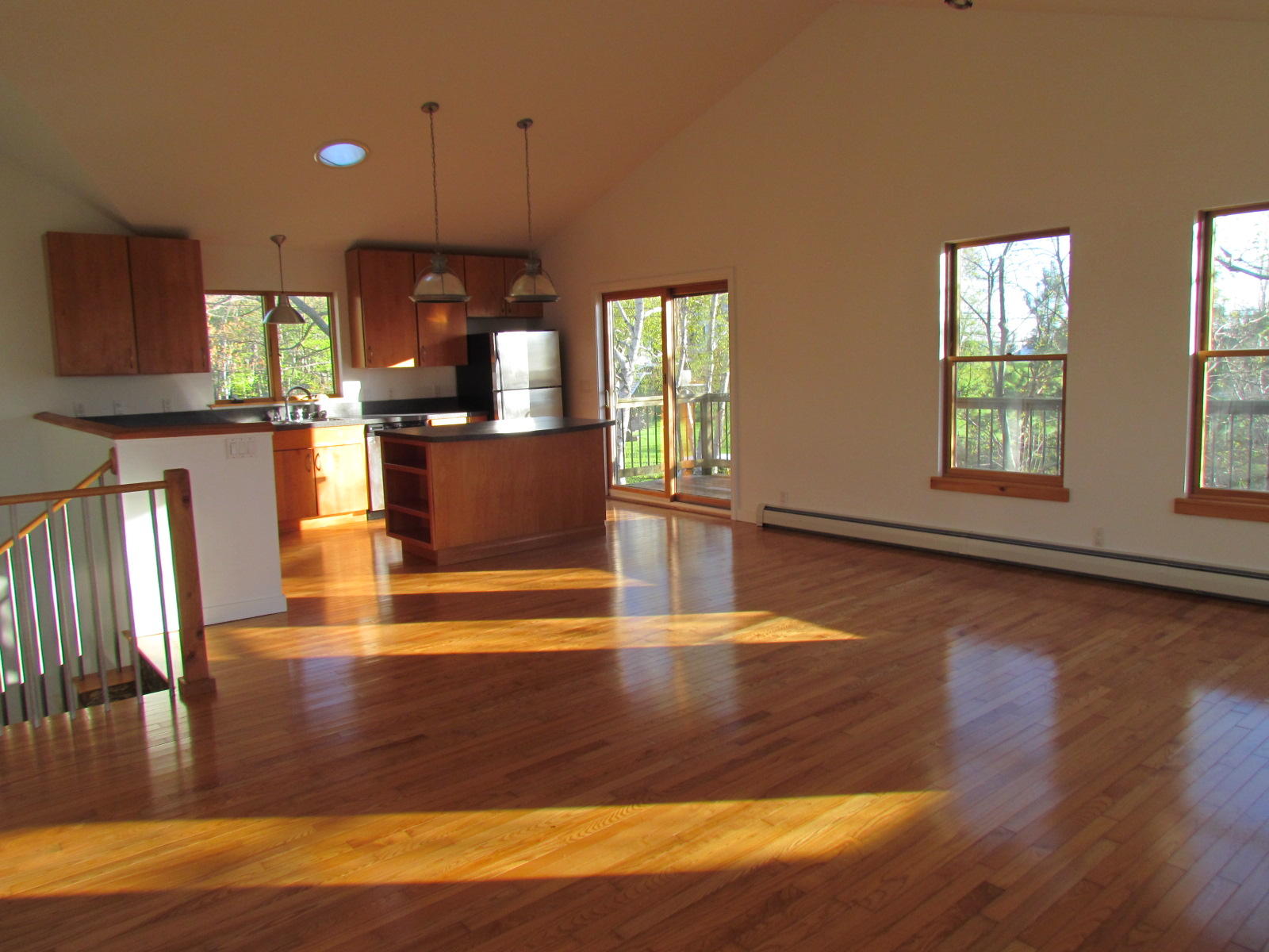 40 Whaleback Road Portland, ME 04108 - Photo 3 of 14 IMG_3204