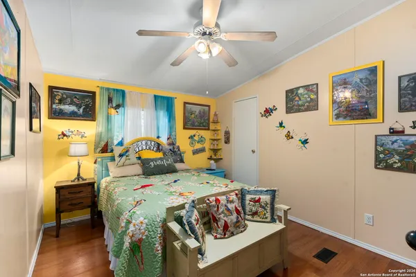 $399,000 | 166 Elm Shores Drive, Lakehills, TX 78063