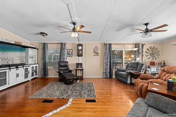 $399,000 | 166 Elm Shores Drive, Lakehills, TX 78063