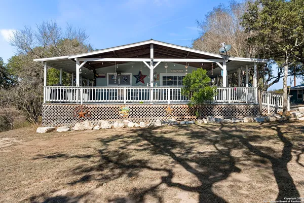 $399,000 | 166 Elm Shores Drive, Lakehills, TX 78063