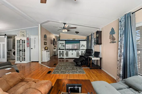 $399,000 | 166 Elm Shores Drive, Lakehills, TX 78063