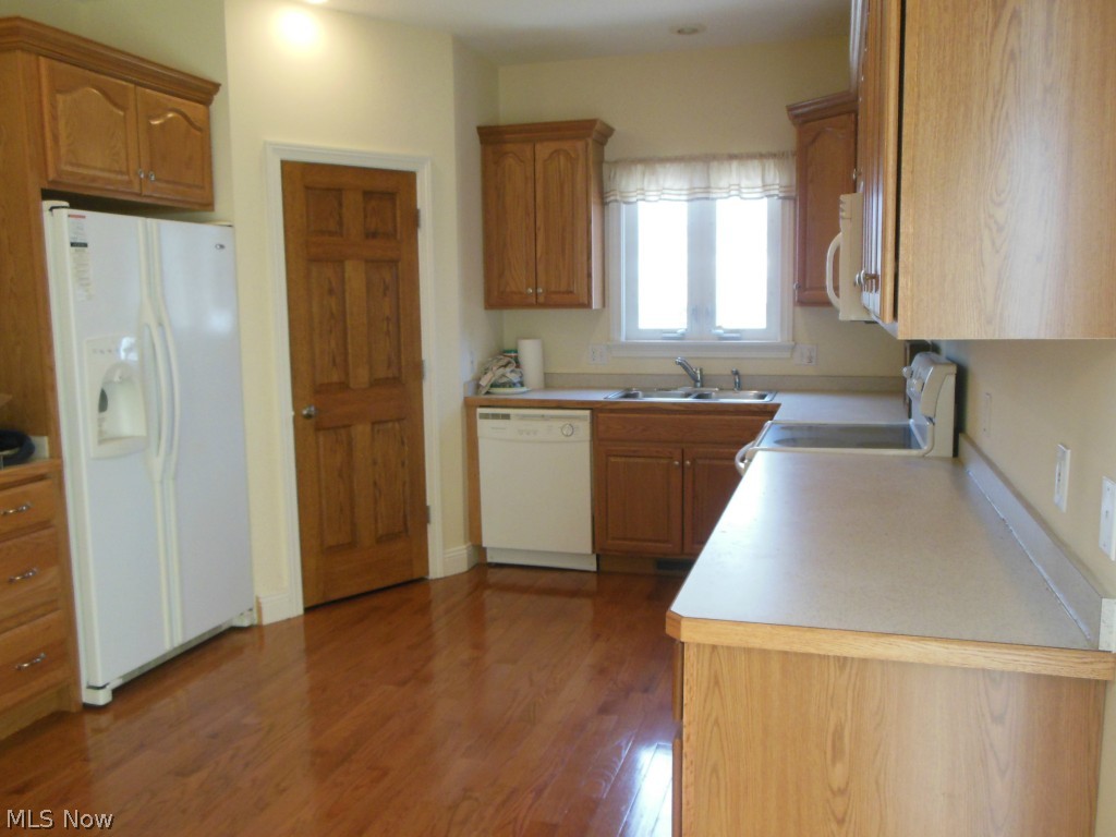 2645 Rockefeller Road Wickliffe, OH 44092 - Photo 5 of 23