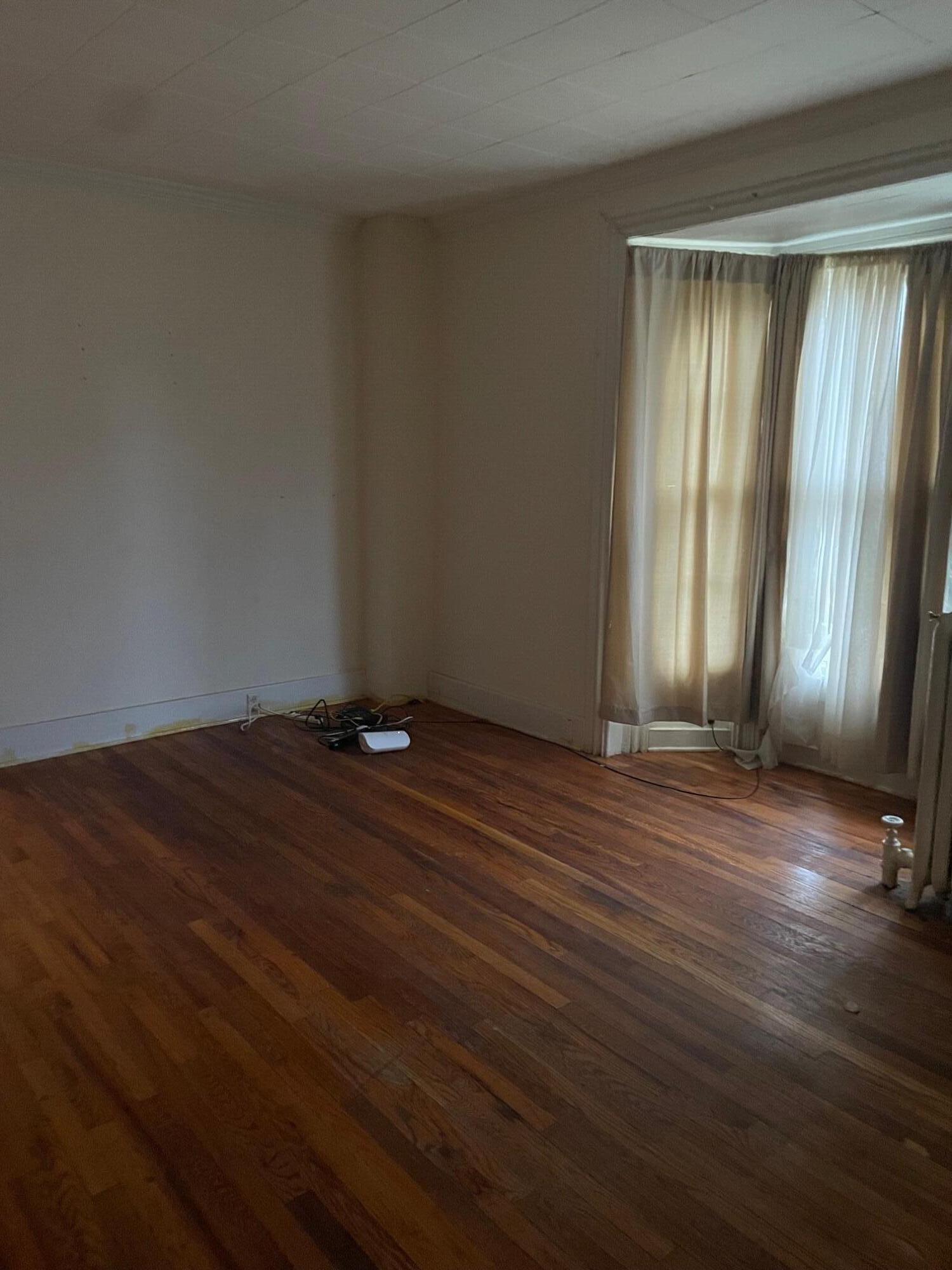 522 Walnut Street Three Rivers, MI 49093 - Photo 13 of 14 gracie pic upstairs br 3