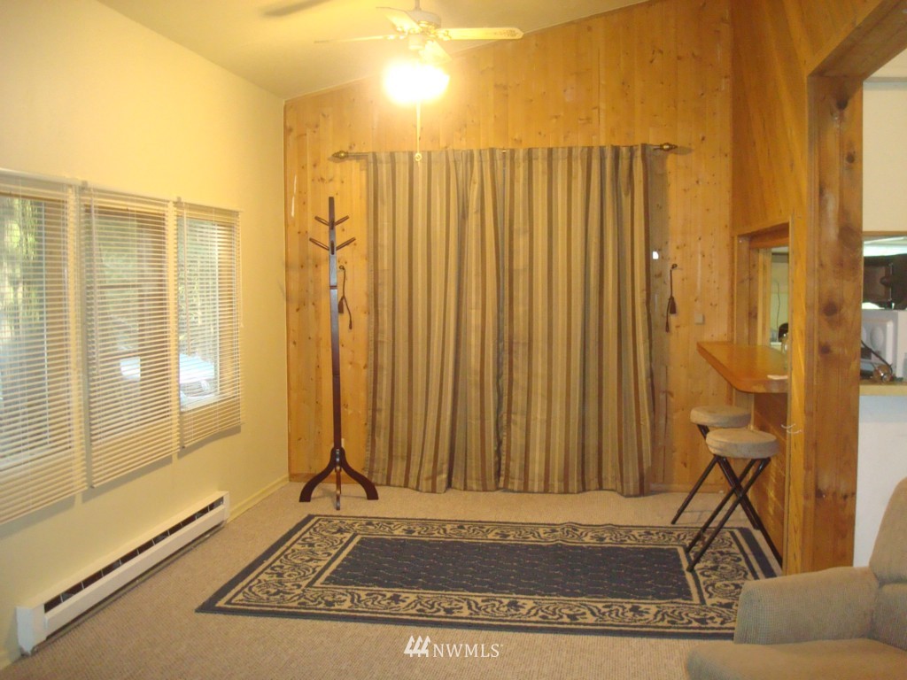 13006 Welcome Road Glacier, WA 98244 - Photo 6 of 15 Gallery Image 6