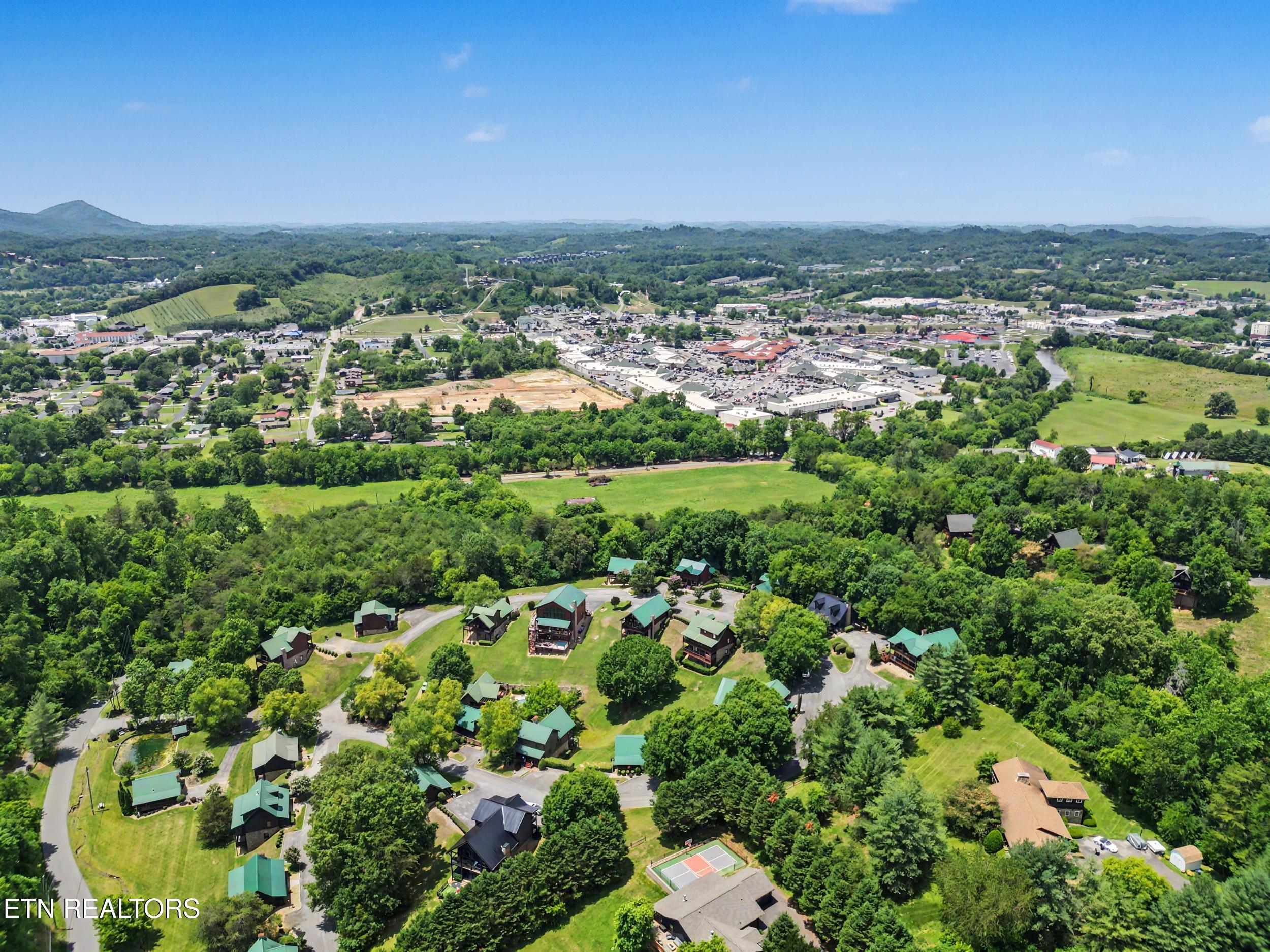 1629 Little Cabin Loop Pigeon Forge, TN 37862 - Photo 54 of 59 54_dji_0030.png