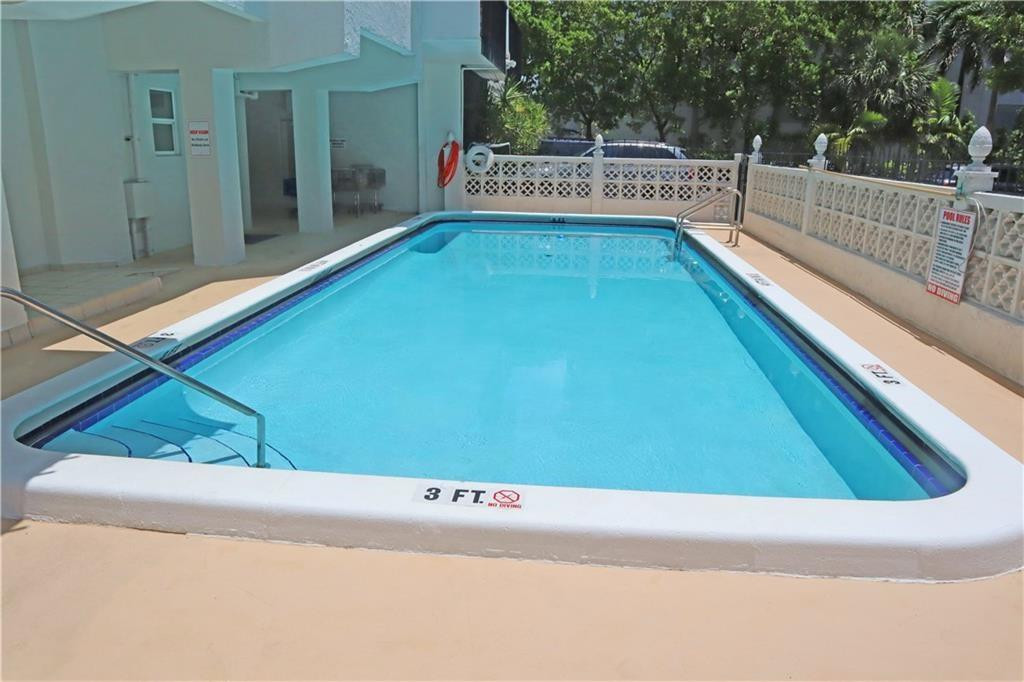 3000 Riomar Street, Unit 406 Fort Lauderdale, FL 33304 - Photo 12 of 27 Photo 12