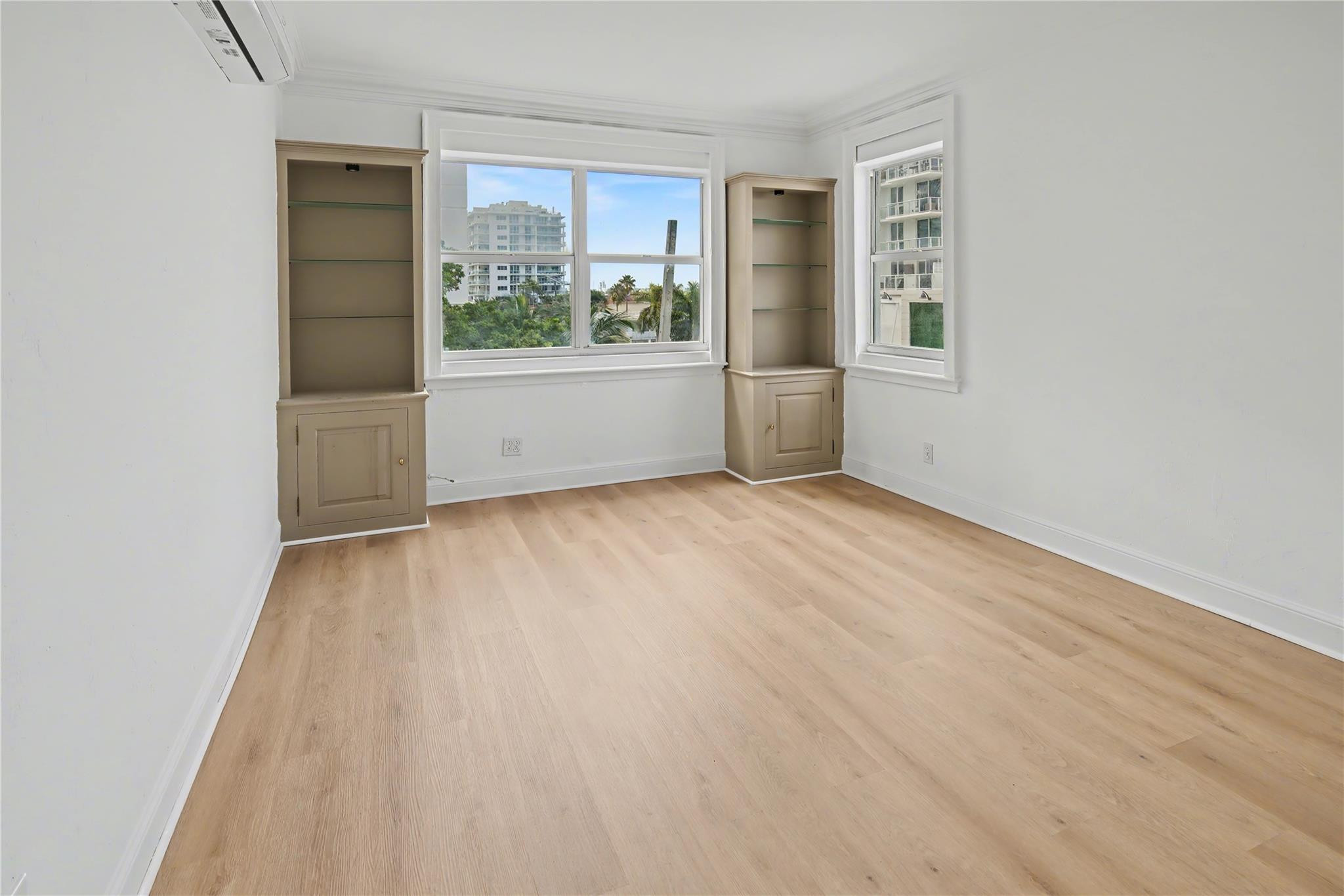 3000 Riomar Street, Unit 406 Fort Lauderdale, FL 33304 - Photo 8 of 27 Photo 8