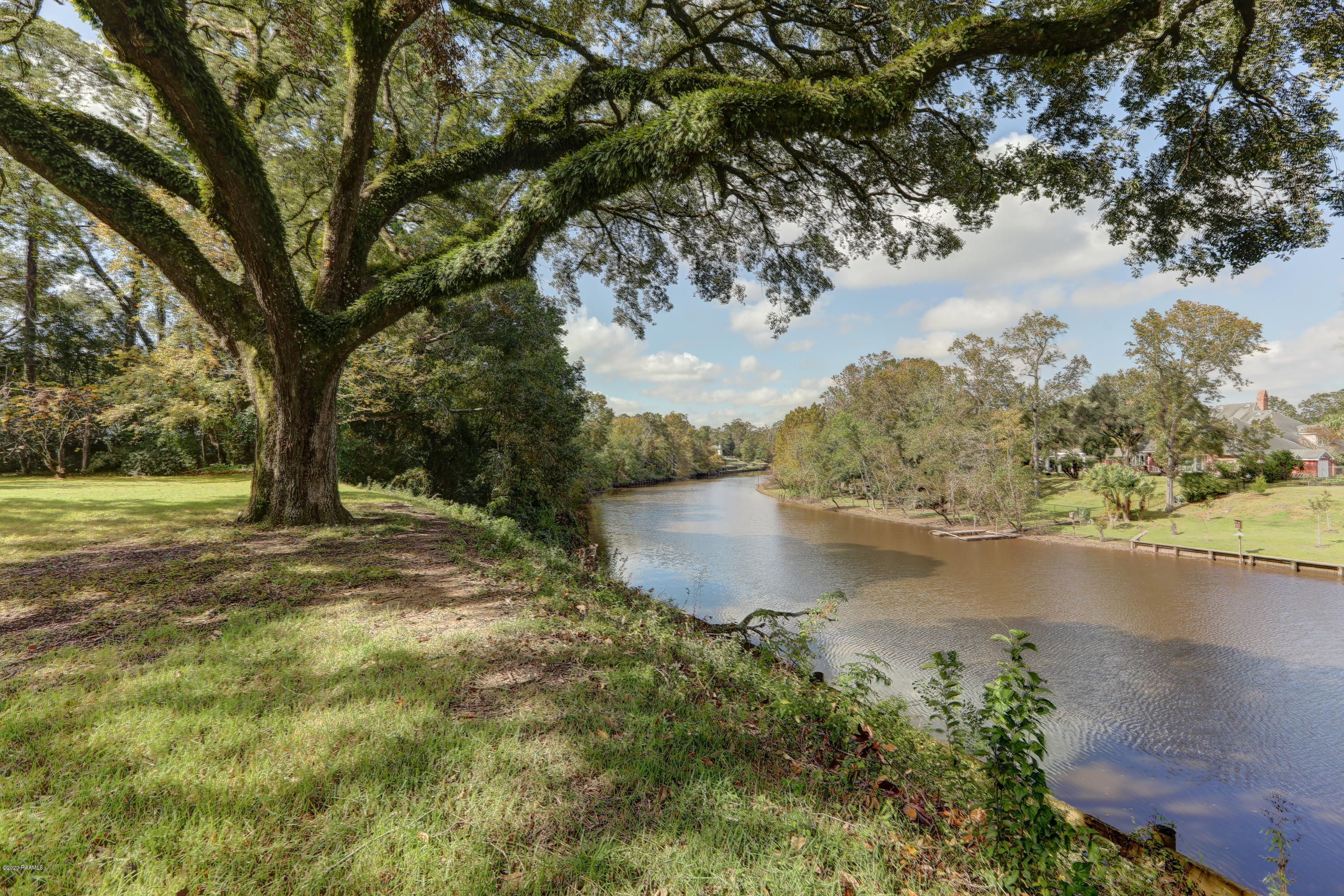 212 Leonpacher Road Lafayette, LA 70508 - Photo 10 of 50 Gallery Image 10