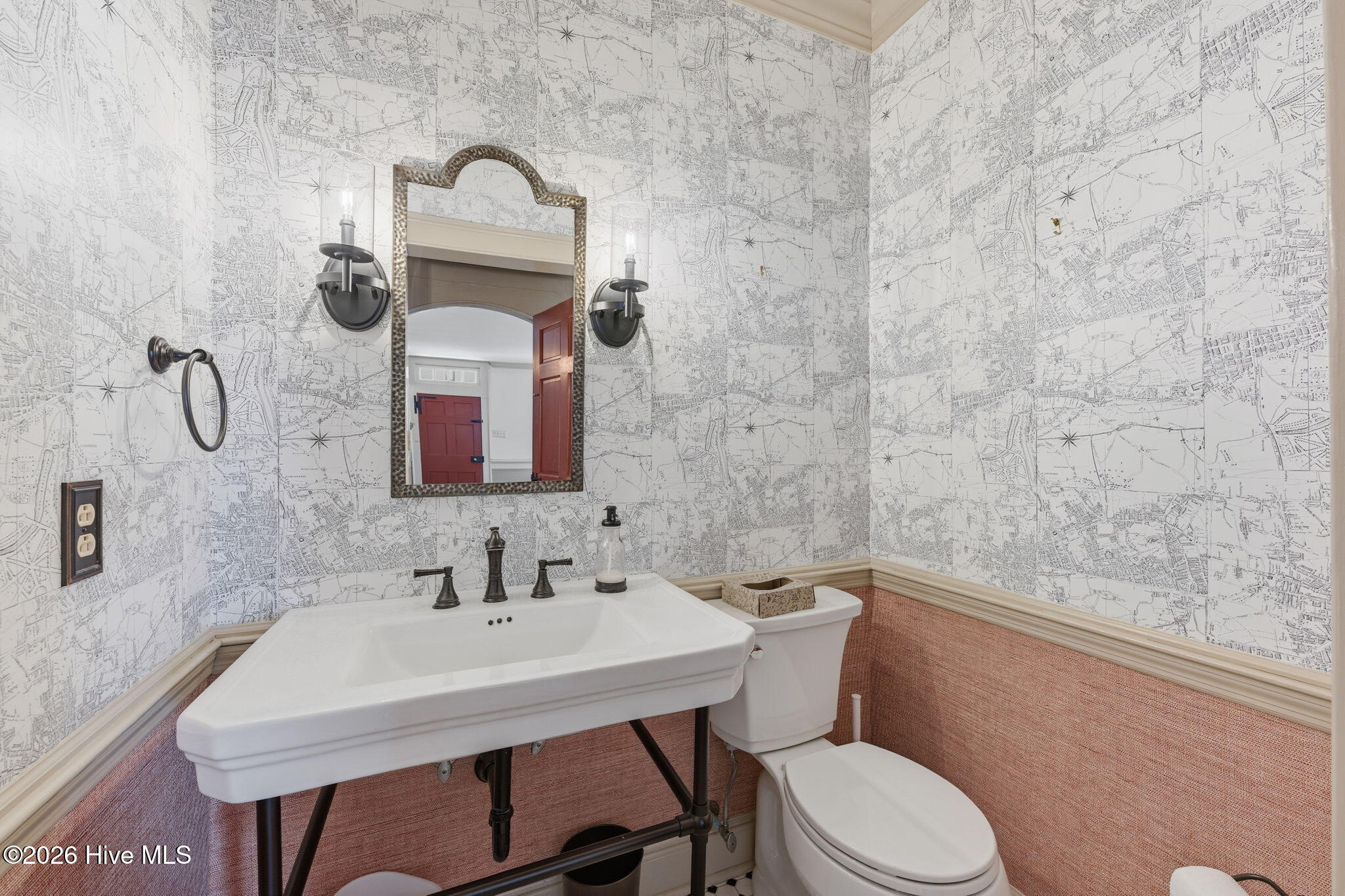 804 Pollock Street New Bern, NC 28562 - Photo 13 of 47 First floor half bath.