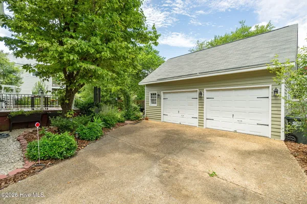 $650,000 | 804 Pollock Street, New Bern, NC 28562