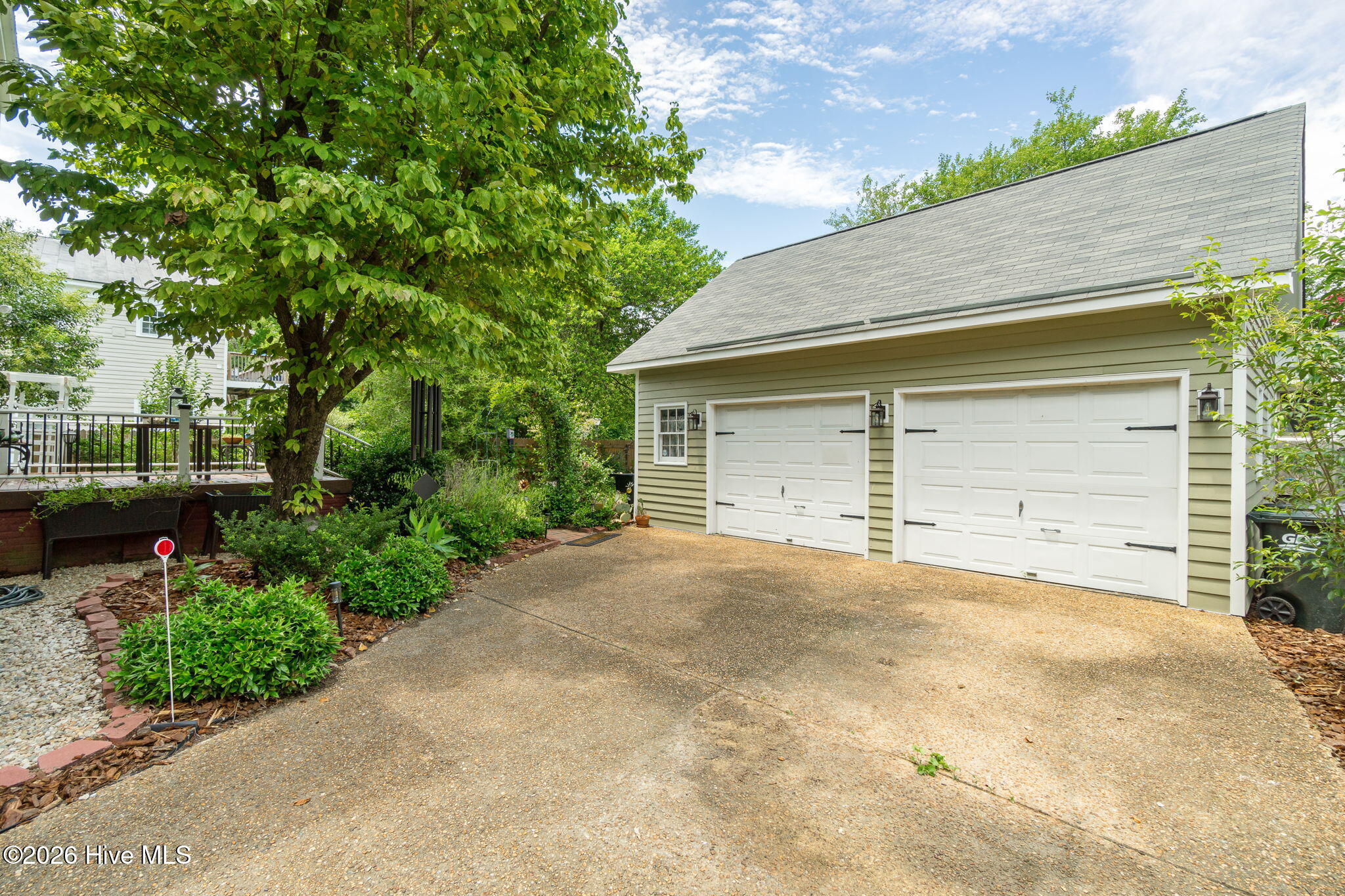 804 Pollock Street New Bern, NC 28562 - Photo 3 of 13 Off Street parking with two car garage.