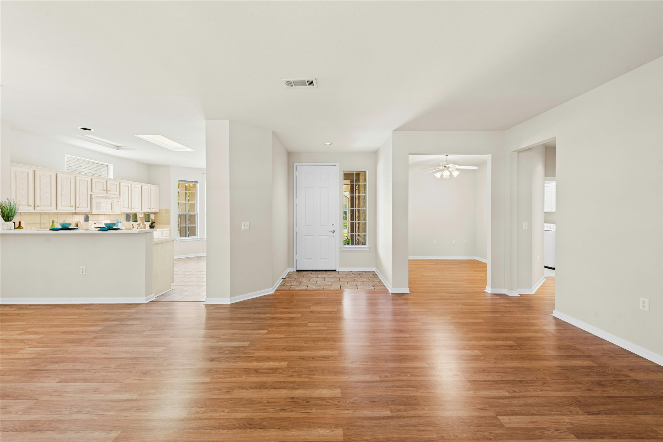 104 Anemone Way Georgetown, TX 78633 - Photo 12 of 28