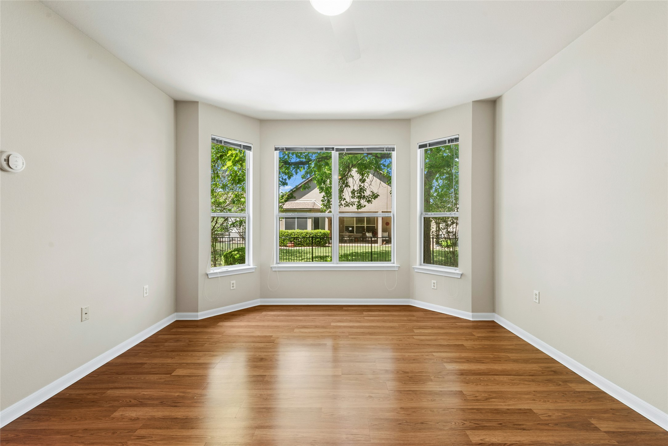 104 Anemone Way Georgetown, TX 78633 - Photo 16 of 28