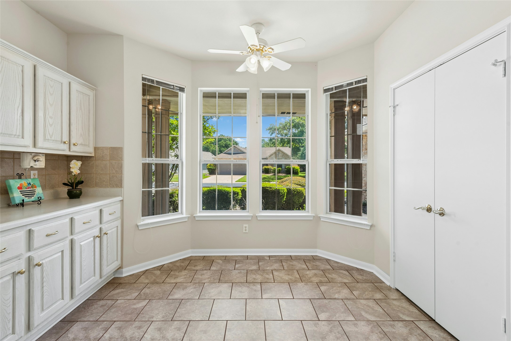 104 Anemone Way Georgetown, TX 78633 - Photo 10 of 28