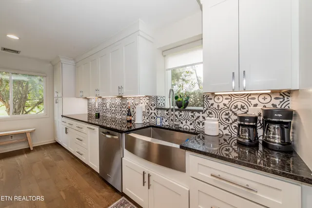 $475,000 | 1488 Touraine Place, Knoxville, TN 37919