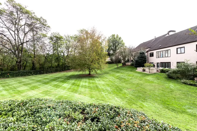 $475,000 | 1488 Touraine Place, Knoxville, TN 37919