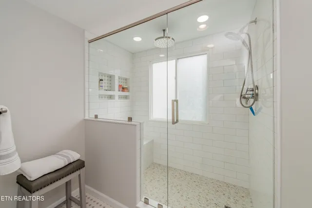 $475,000 | 1488 Touraine Place, Knoxville, TN 37919