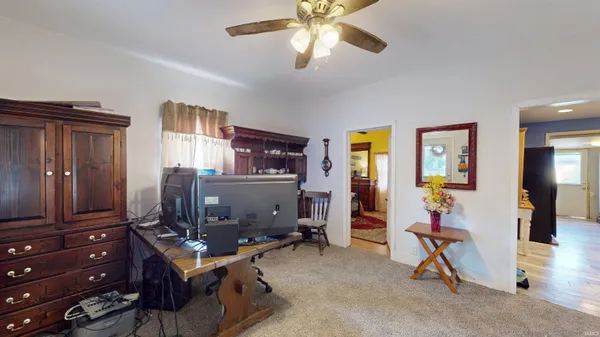 $109,900 | 2412 South B Street, Elwood, IN 46036