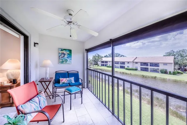 $264,500 | 410 Mission Trail East, Unit B, Venice, FL 34285