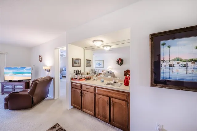 $264,500 | 410 Mission Trail East, Unit B, Venice, FL 34285