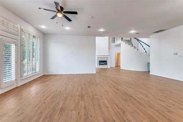 $585,000 | 600 Loch Chalet Court, Arlington, TX 76012