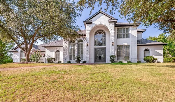 $585,000 | 600 Loch Chalet Court, Arlington, TX 76012