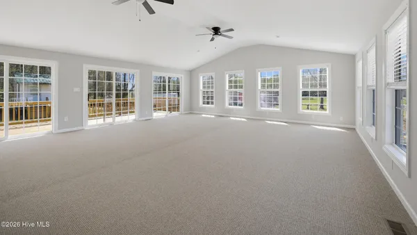 $644,500 | 6513 Maggie Hart Lane, Grifton, NC 28530