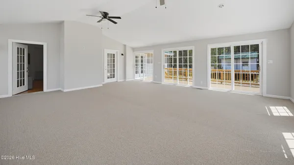 $644,500 | 6513 Maggie Hart Lane, Grifton, NC 28530