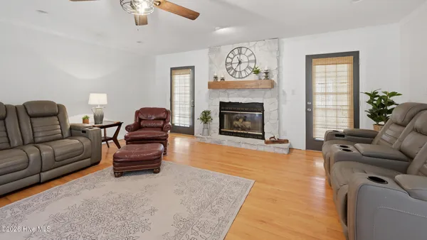 $644,500 | 6513 Maggie Hart Lane, Grifton, NC 28530
