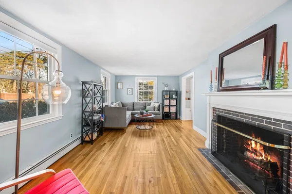 $899,900 | 60 Orne Street, Salem, MA 01970