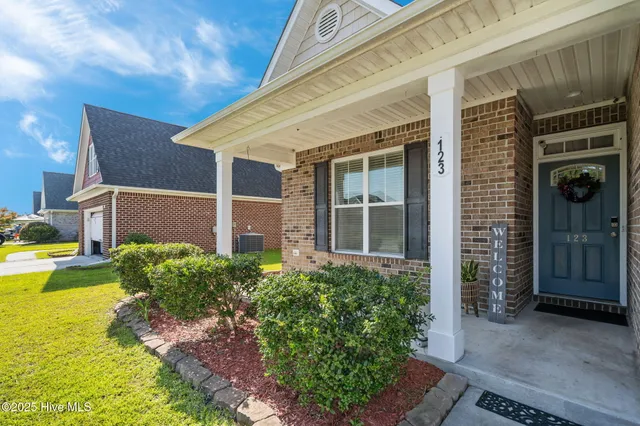 $430,000 | 123 Cove Landing, Leland, NC 28479