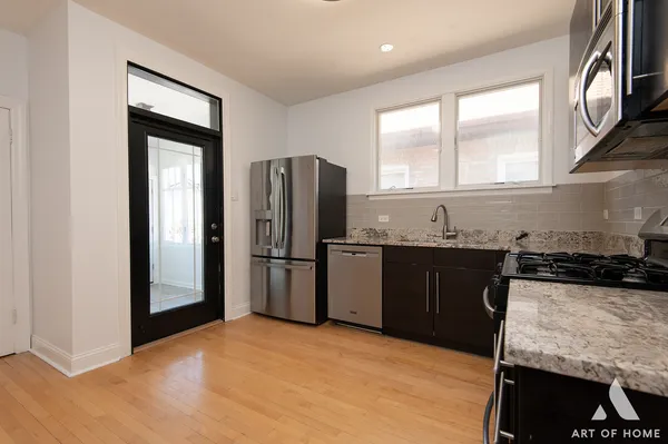 $439,900 | 6248 West Holbrook Street, Chicago, IL 60646