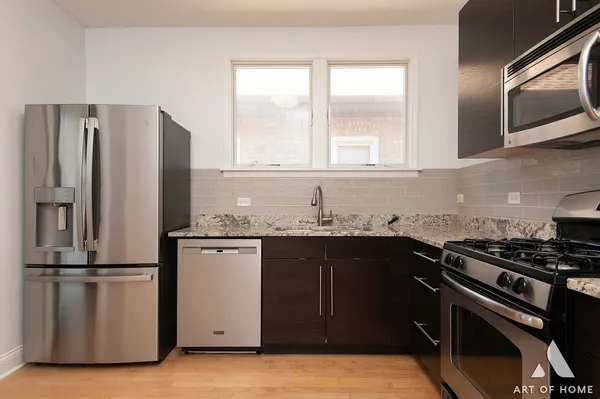 $439,900 | 6248 West Holbrook Street, Chicago, IL 60646