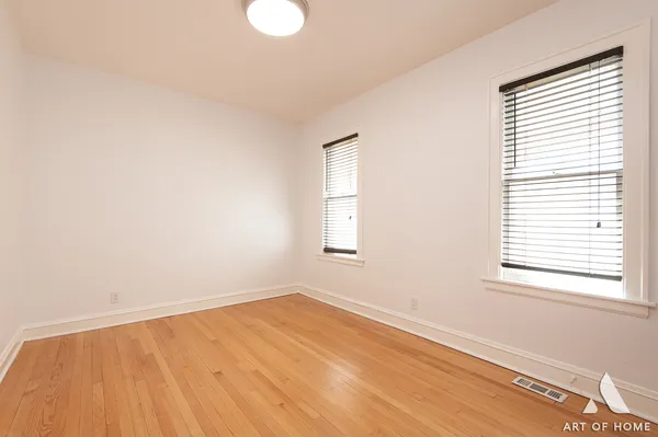 $439,900 | 6248 West Holbrook Street, Chicago, IL 60646