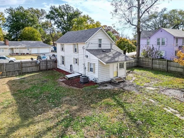 $189,950 | 207 Bowen Street, Linwood, KS 66052