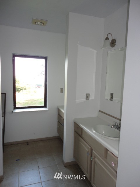 85 Raccoon Point Road Orcas Island, WA 98245 - Photo 9 of 13 Gallery Image 9