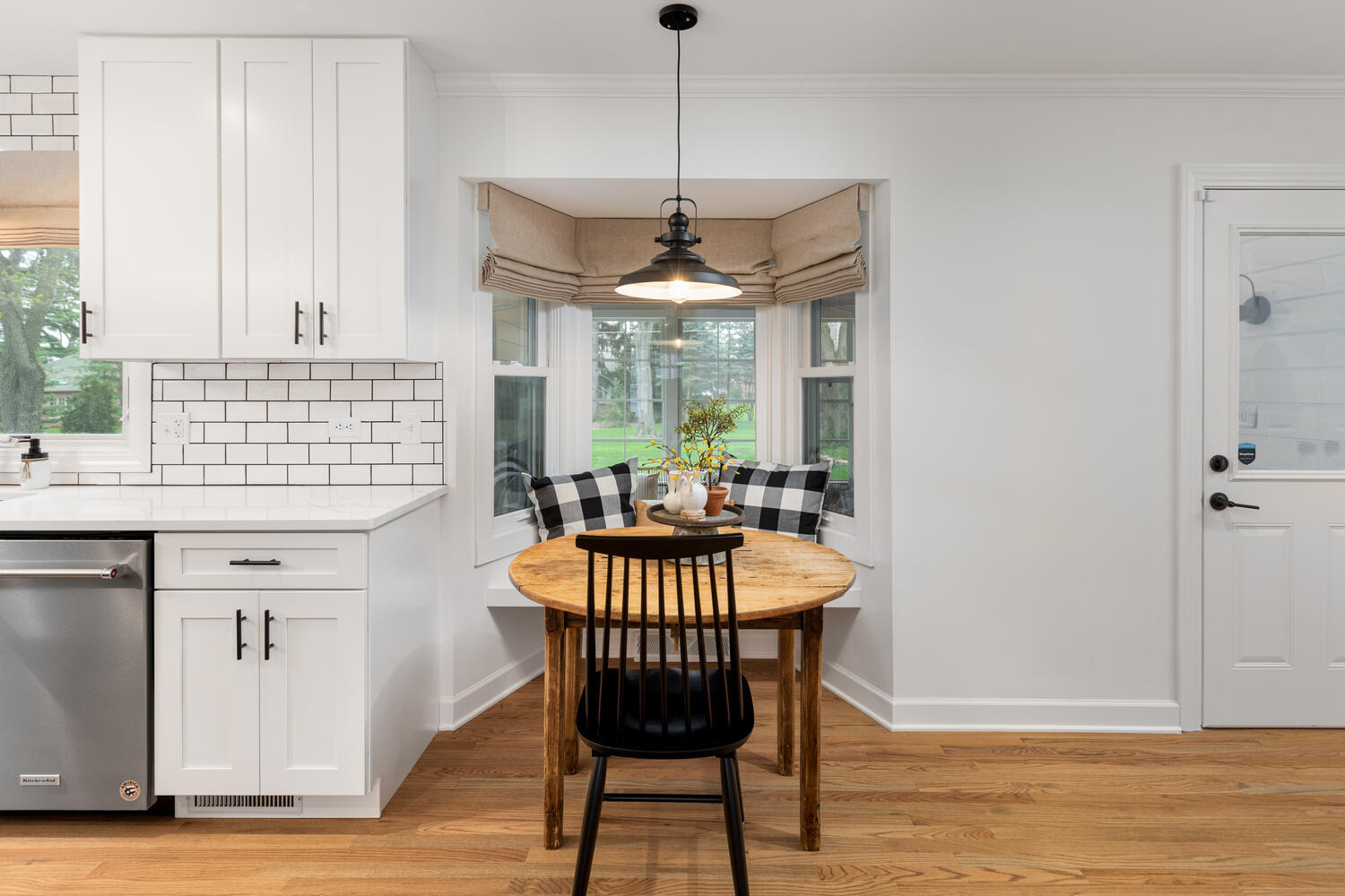1029 Anne Road Naperville, IL 60540 - Photo 6 of 48 a dining room with furniture and window