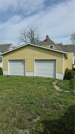 $120,000 | 715 West 4th Street, Cameron, MO 64429