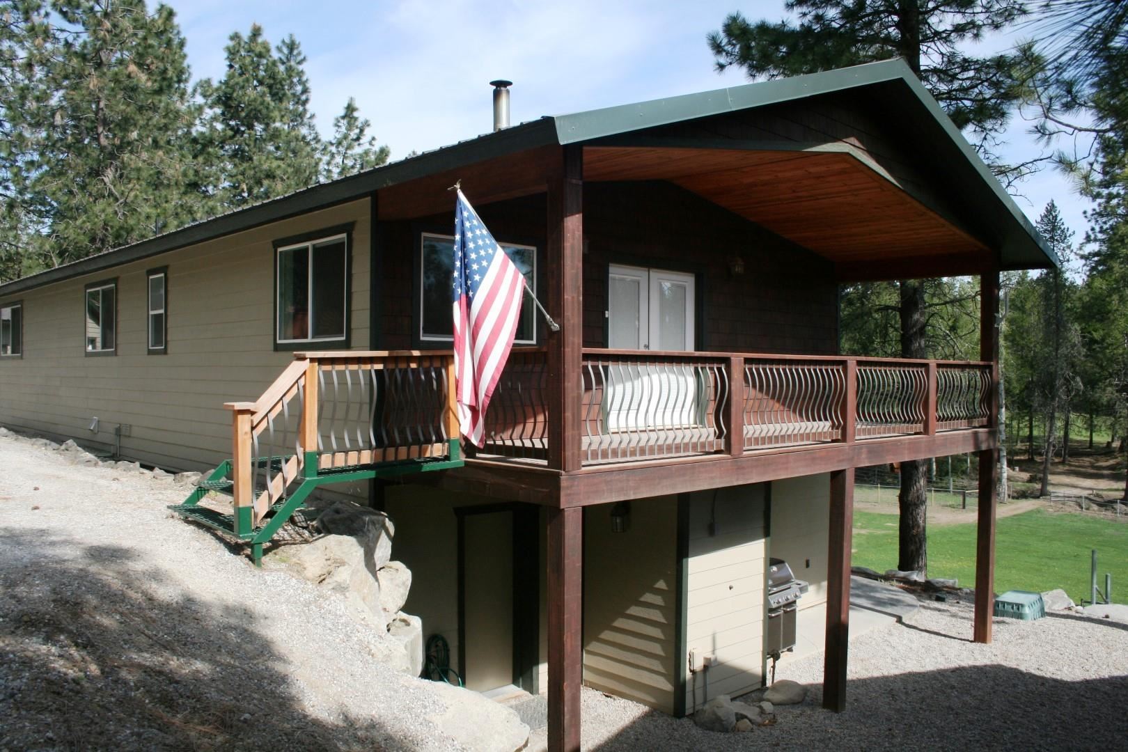 4296 Grote Road Clayton, WA 99110 - Photo 1 of 50