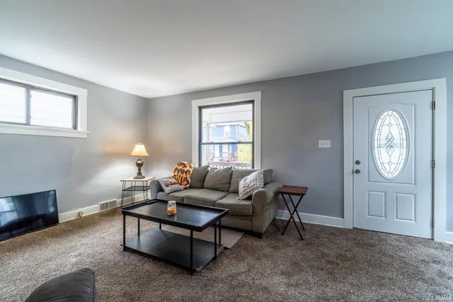 $175,900 | 825 Putnam Street, Fort Wayne, IN 46808