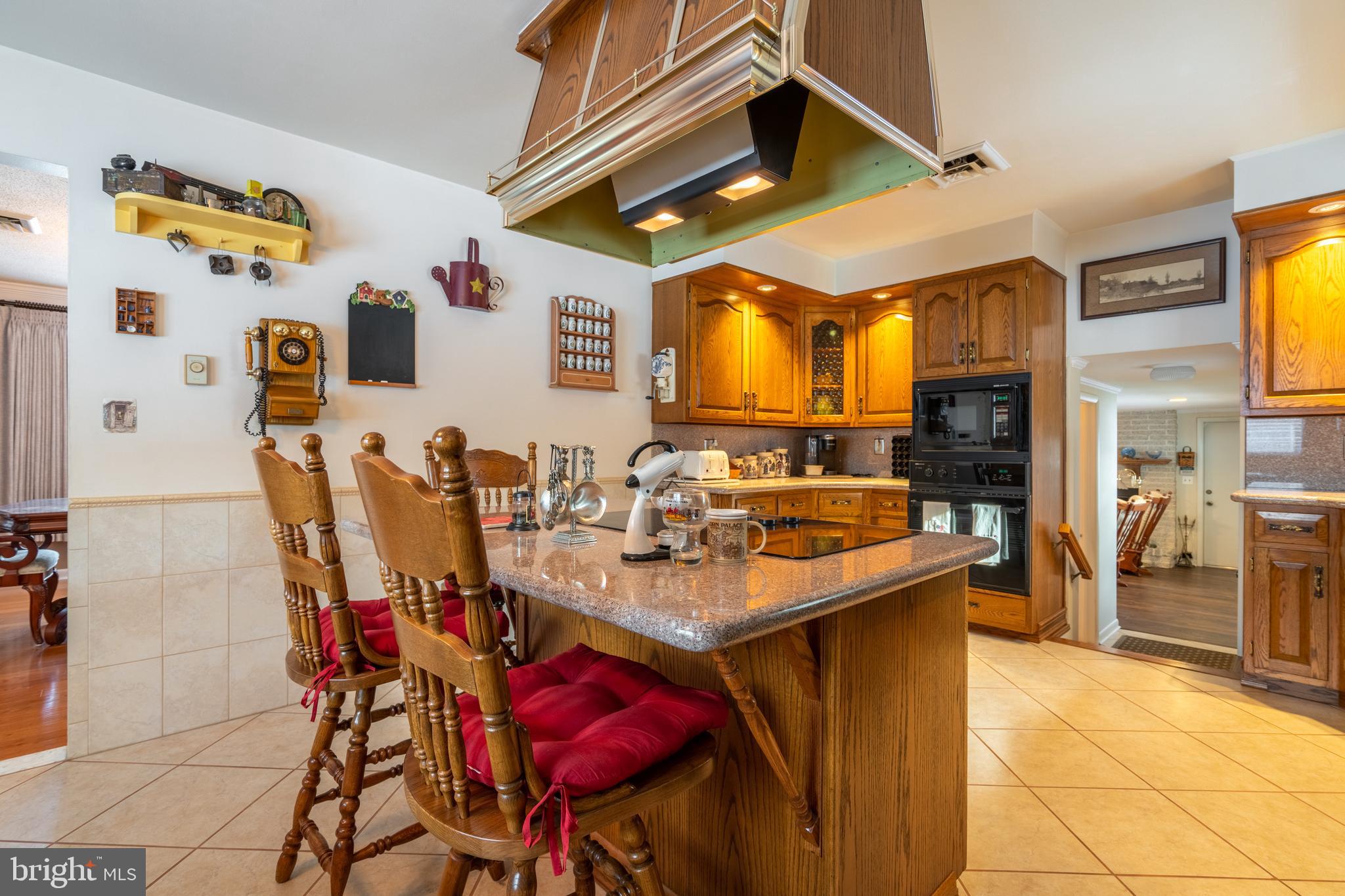 5380 Lanark Road Center Valley, PA 18034 - Photo 12 of 50 Gallery Image 12