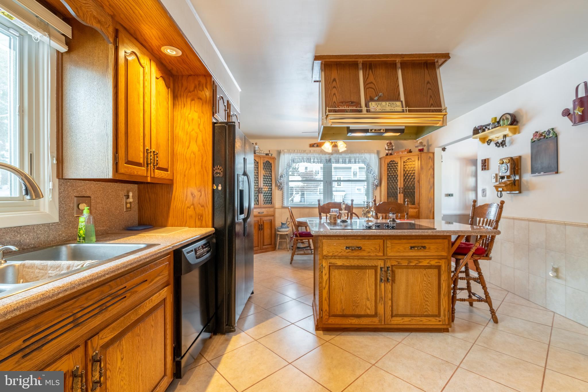 5380 Lanark Road Center Valley, PA 18034 - Photo 16 of 50 Gallery Image 16
